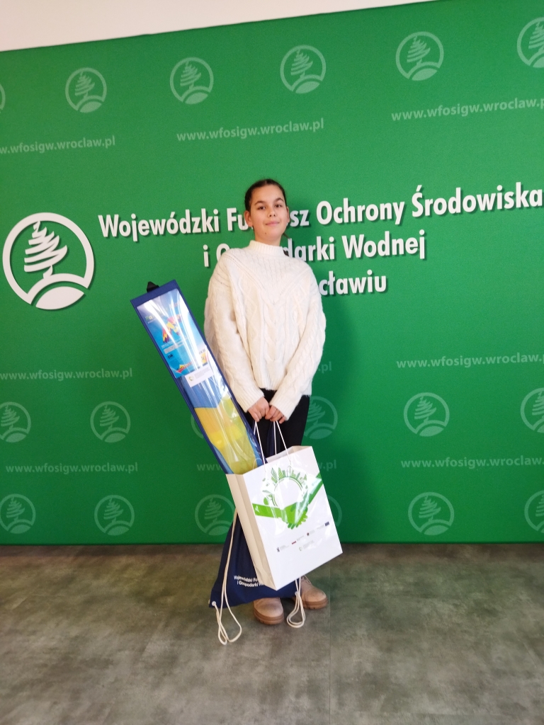 Nagrody w konkursie plastycznym „Cztery pory roku z odnawialnymi źródłami energii”